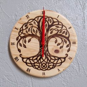 b/horloge arbre de vie gravée laser aiguilles rouges larges diamètre 20
