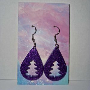 R/boucles d'oreilles goutte d'eau sapin violet