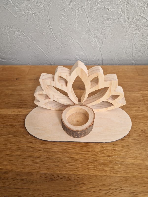 B/bougeoir fleur de lotus en hêtre clair