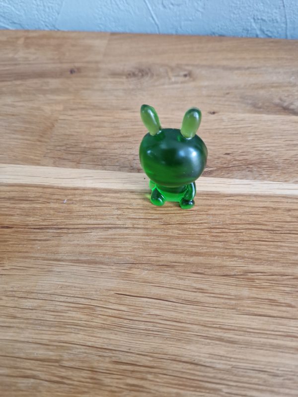 R/mini figurine lapin cristal vert