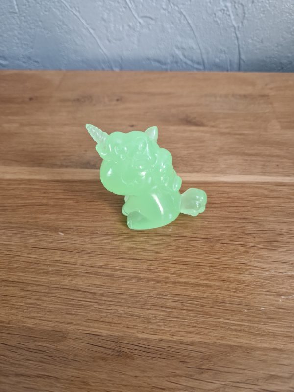 R/mini figurine licorne vert phosphorescent
