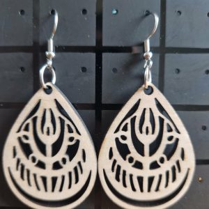 B/boucles d'oreilles découpées laser n° 21