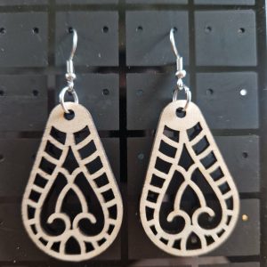 B/boucles d'oreilles découpées laser n° 7