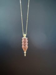 COLLIER PENDULE COEUR DEHORS 30 € (2)