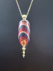 COLLIER PENDULE MULTICOLORE 30 € (3)